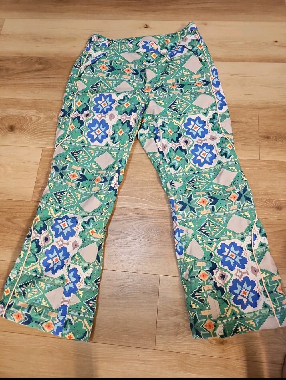 Free People Bunny Slope Printed Ski Pants Size L Green Aztec Floral Design